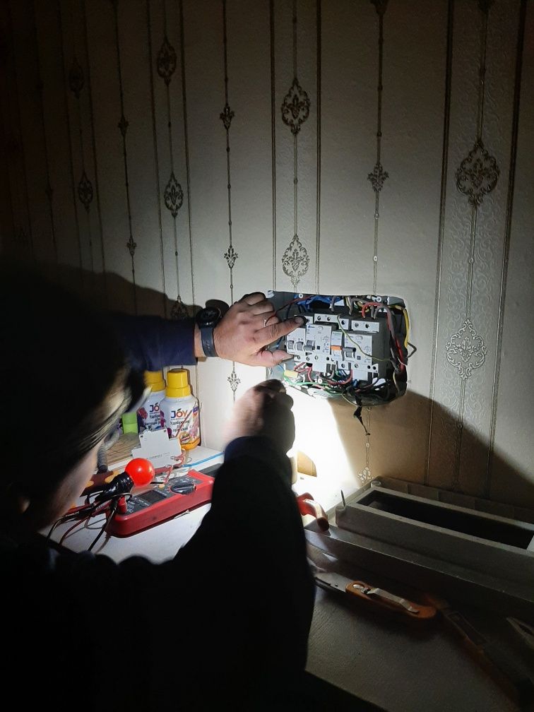 Услуги электрика круглосуточно грес байсерке