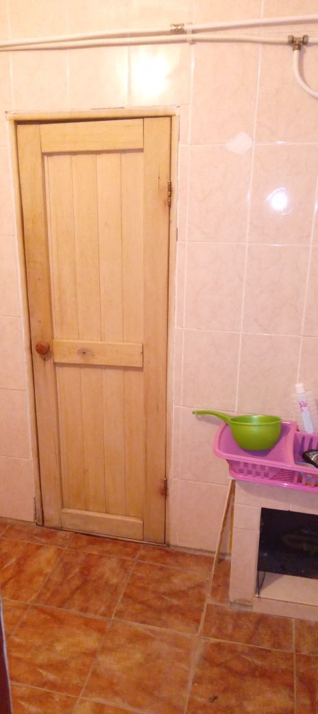 Продам земельный участок, баня с жилой пристройкой.