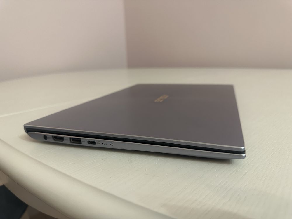 Ноутбук Asus Zenbook