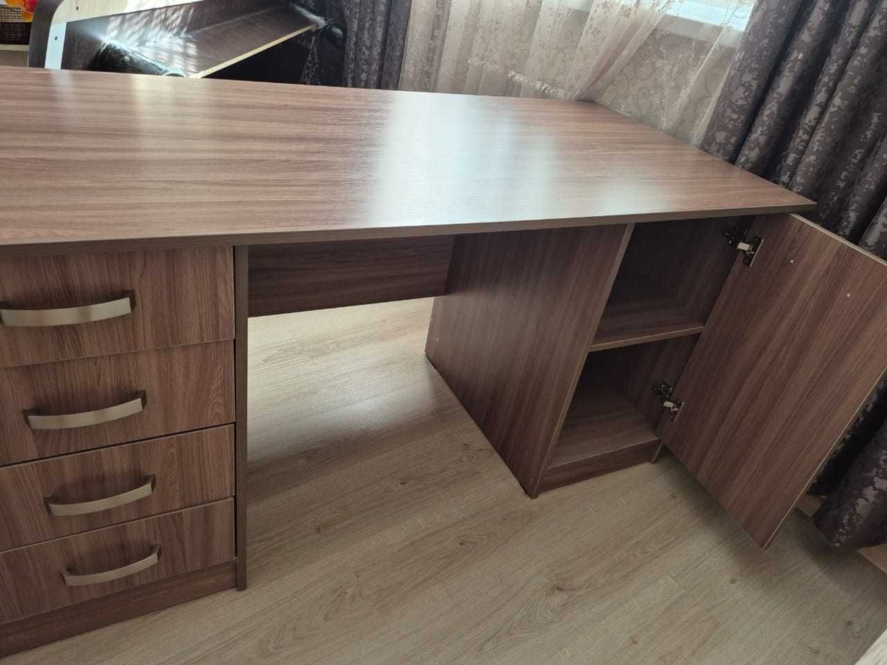 Письменный стол 150×70 см | Качественный и удобный