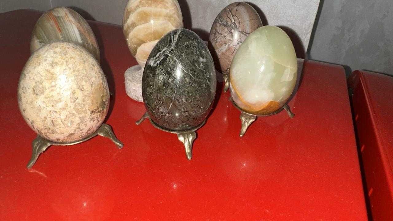 Продам сувенирные яйца