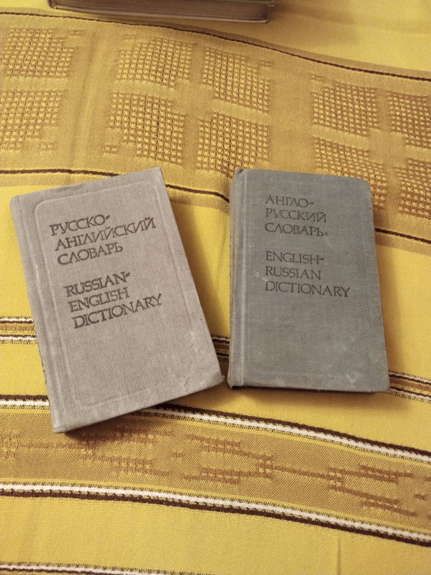 Продаем книги различные на английском языке,в хорошем состоянии.