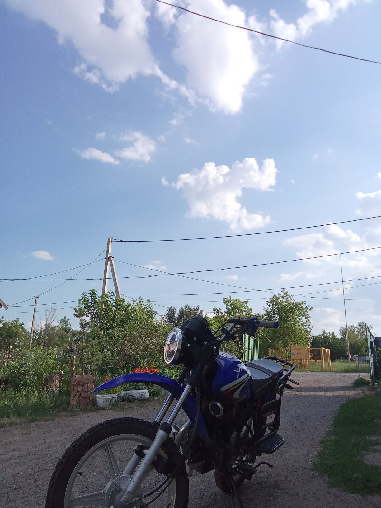 Продам Yaqi 200 кубов