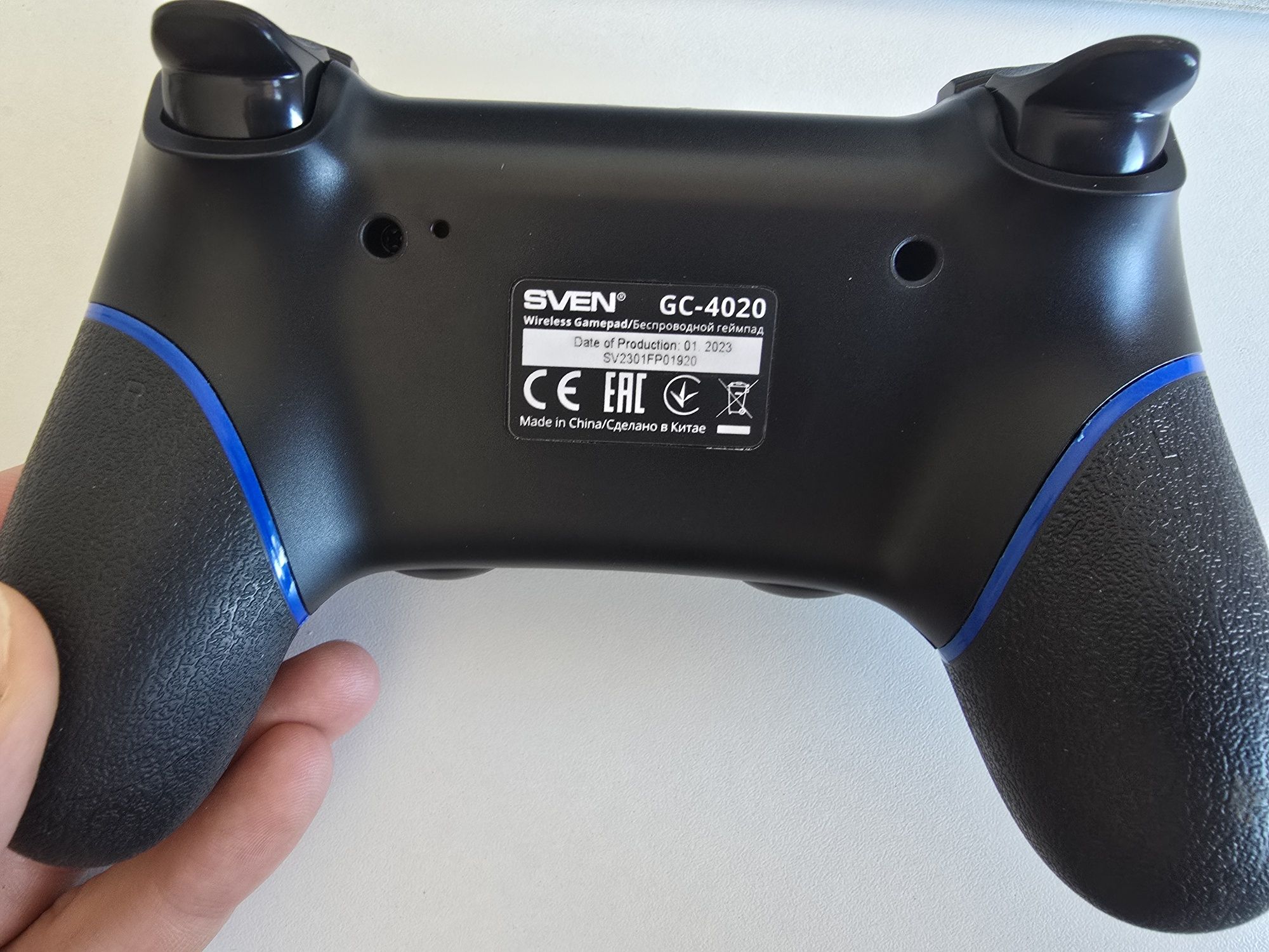 Джойстик, Игровой контроллер SVEN GC-4020 черный, ПК, PS4