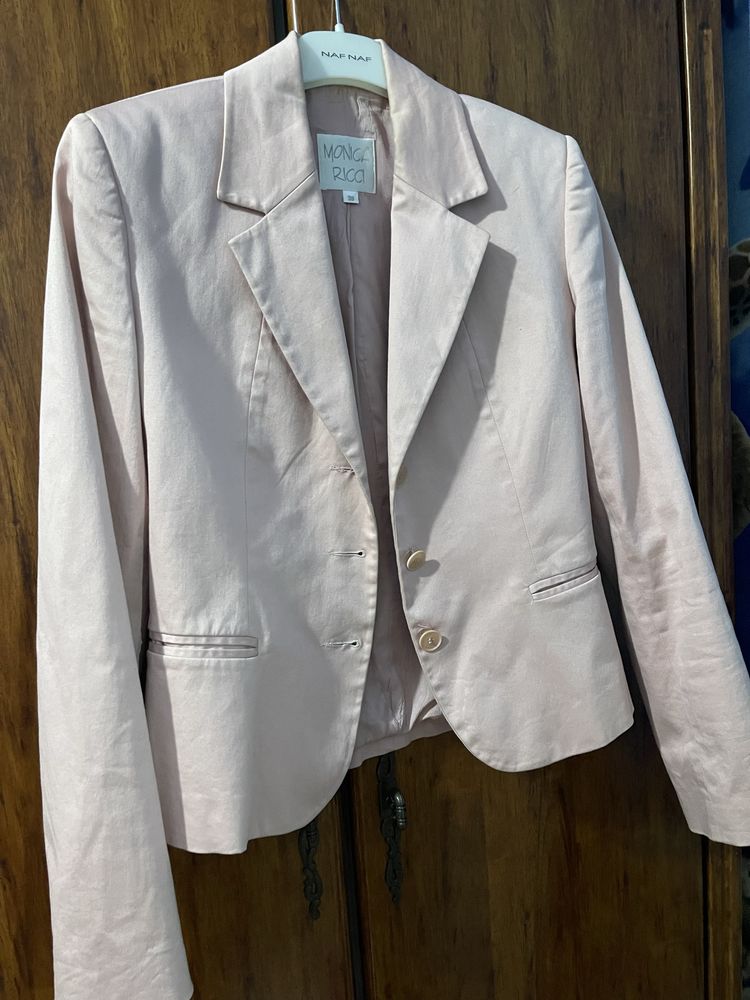 продам все за 12 тыс двойки , пиджак юбку