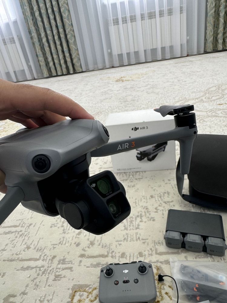 Дрон dji air 3 combo