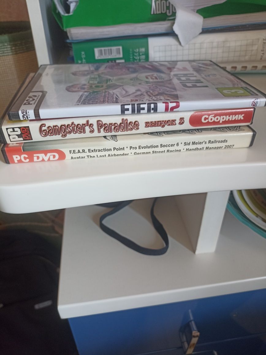 Продаю игры на пк . Диски