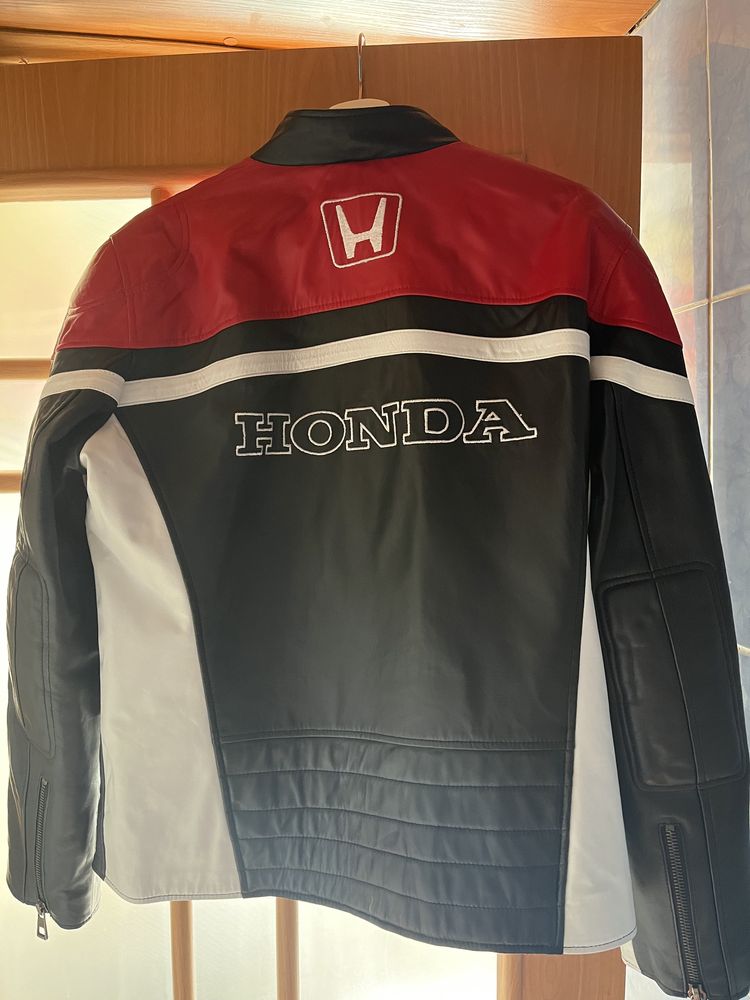 Кожаная куртка HONDA