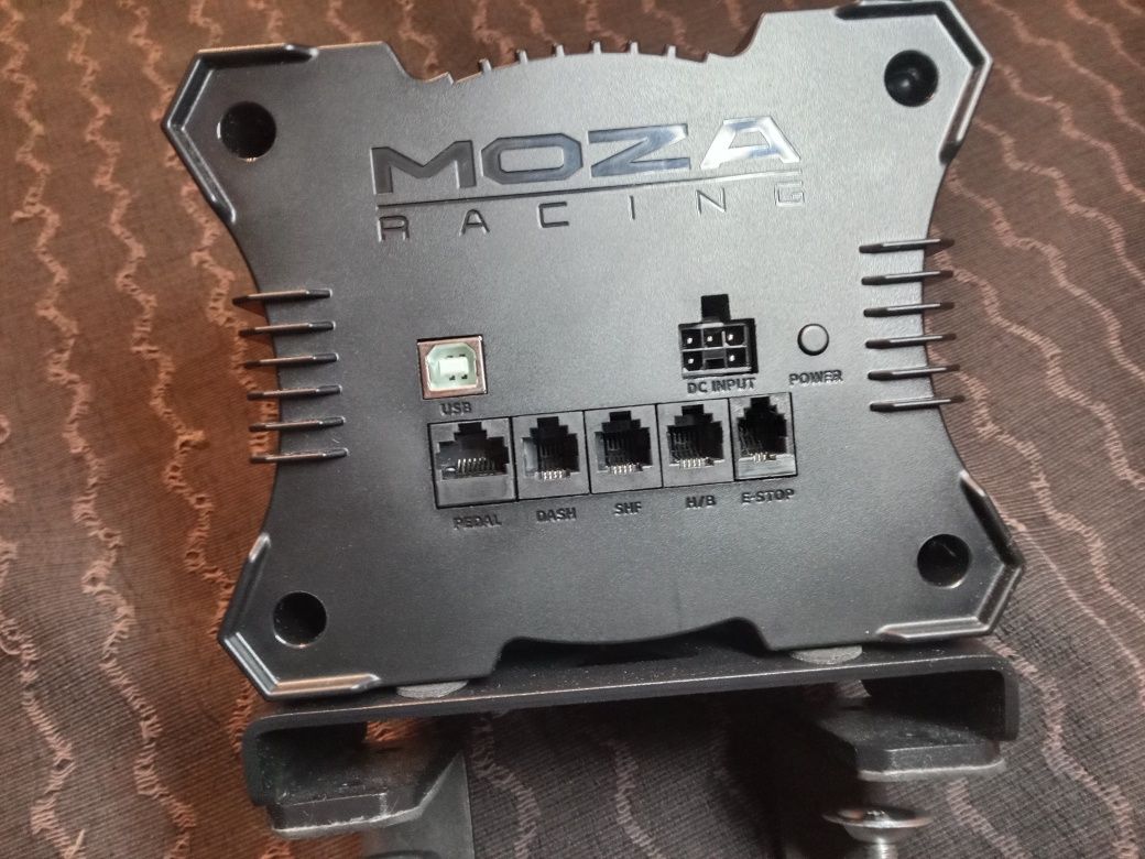 Руль Moza R5 Bundle