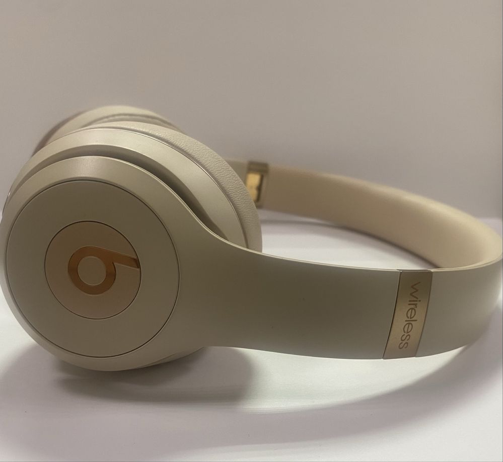 Наушники Beats solo 3, ЖанТаС ломбард, г. Астана