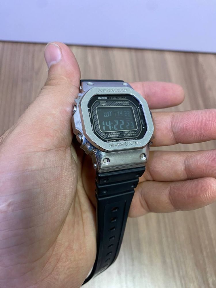 Японские  часы Casio G-Shock  GMW-B5000 / СТ19427