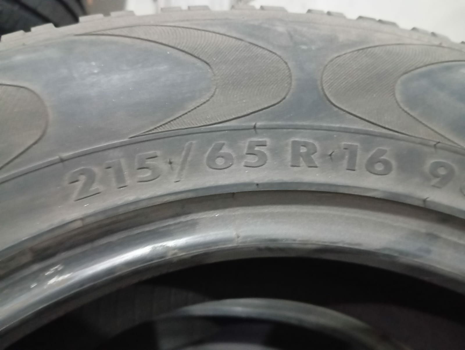 Амтел круиз 215/65/16 пара