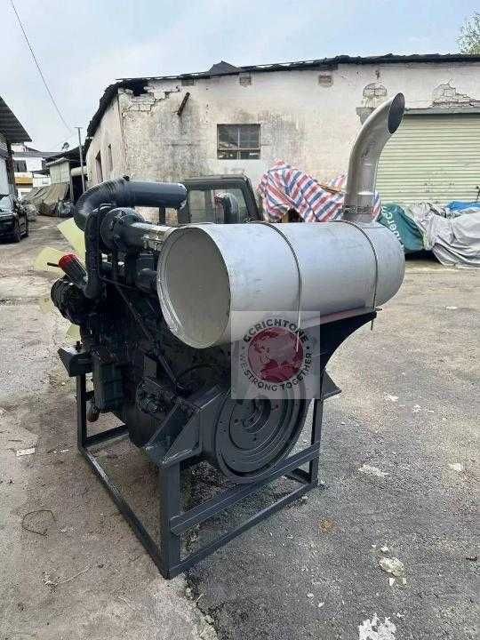 Дизельный двигатель ДВС Doosan DE08