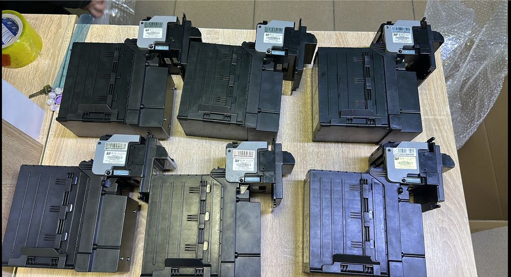 Продам Купюроприемник Айсити L83 для терминал