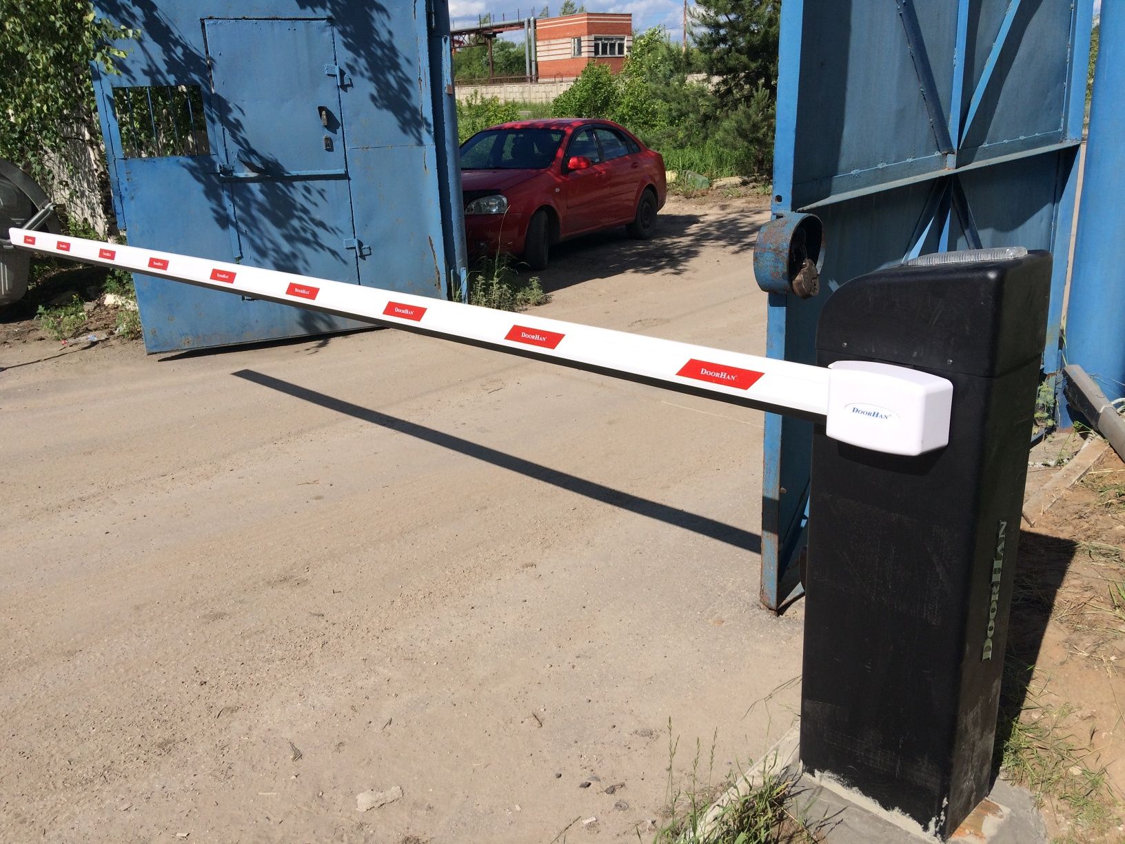 Ворота откатные, секционные,  рольставни,  шлагбаумы, ДОРХАН, DOORHAN.