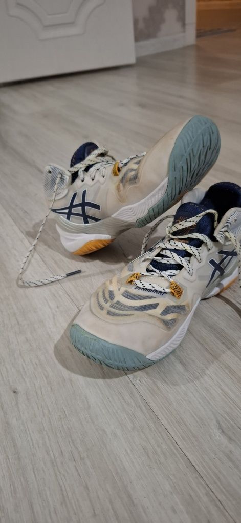 Asics Metarise с торгом