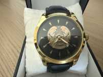 5шт Разных часов с Гербом, Tissot, GUCCI, NIKA,