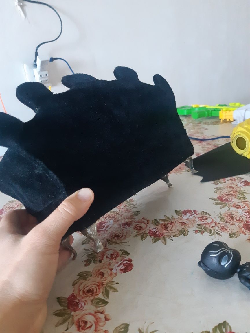 Шкатулка для украшений колец и цепочек
