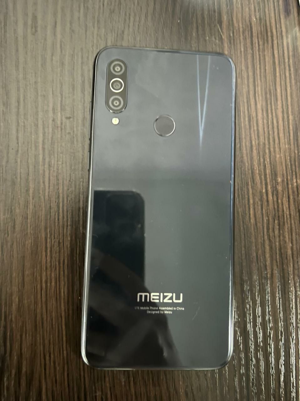 Продам Meizu M10