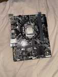 Процессор intel core i5-9400f. мат.плата Gigabyte H310M A2.0