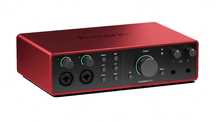 Звуковая карта Focusrite Scarlett 2i2 4th Generation