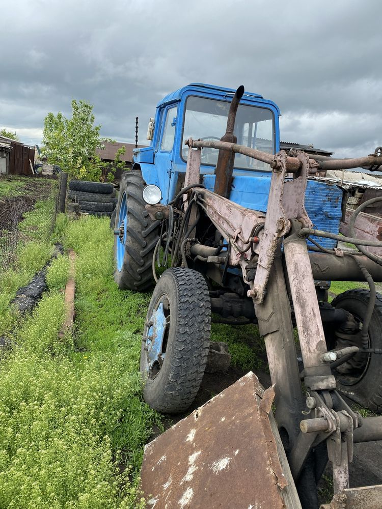 Продам тарктор мтз 82 в хорошем состояние