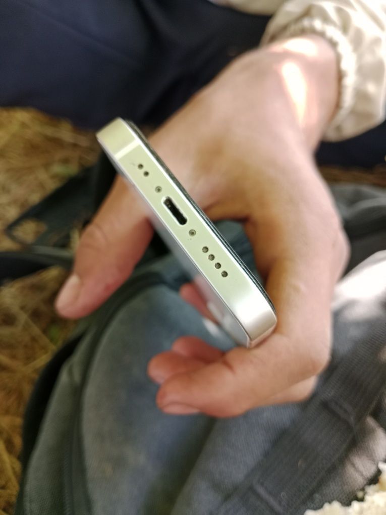 Iphone 12 mini 128 фейс айди нет!
