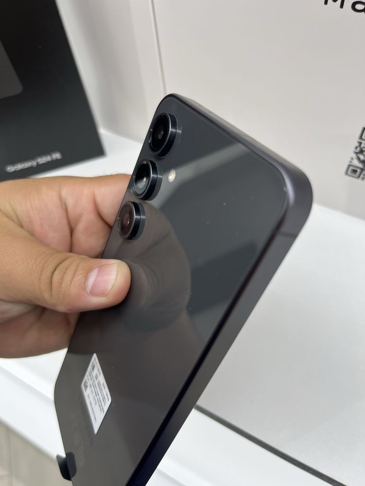 Samsung S24FE продам