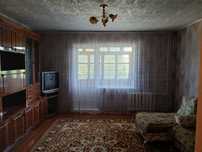Продам 3-х комнатную квартиру в п.Жезкент дом 75, этаж 3.