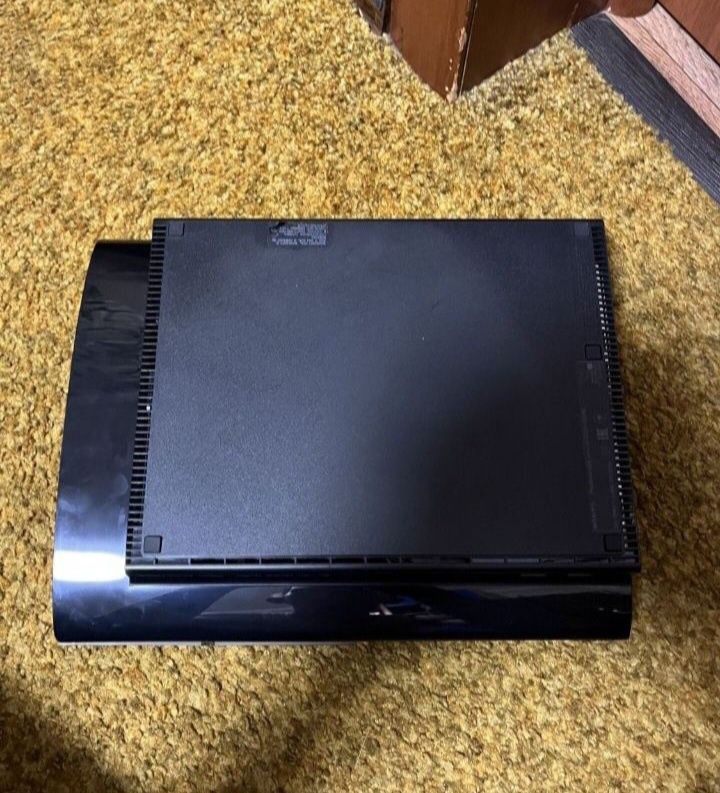 Продам приставку PS3 slim