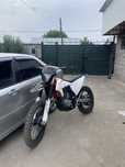 Henjian GR8 Moto