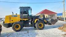Услуги погрузчика XCMG 330