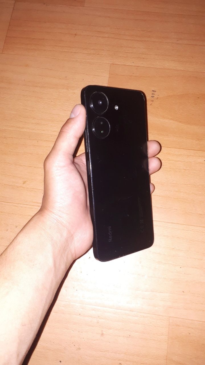 Продам или обменяю Redmi 13C