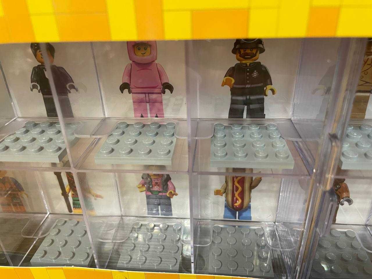 Lego: Дисплей для минифигурок (4066)
