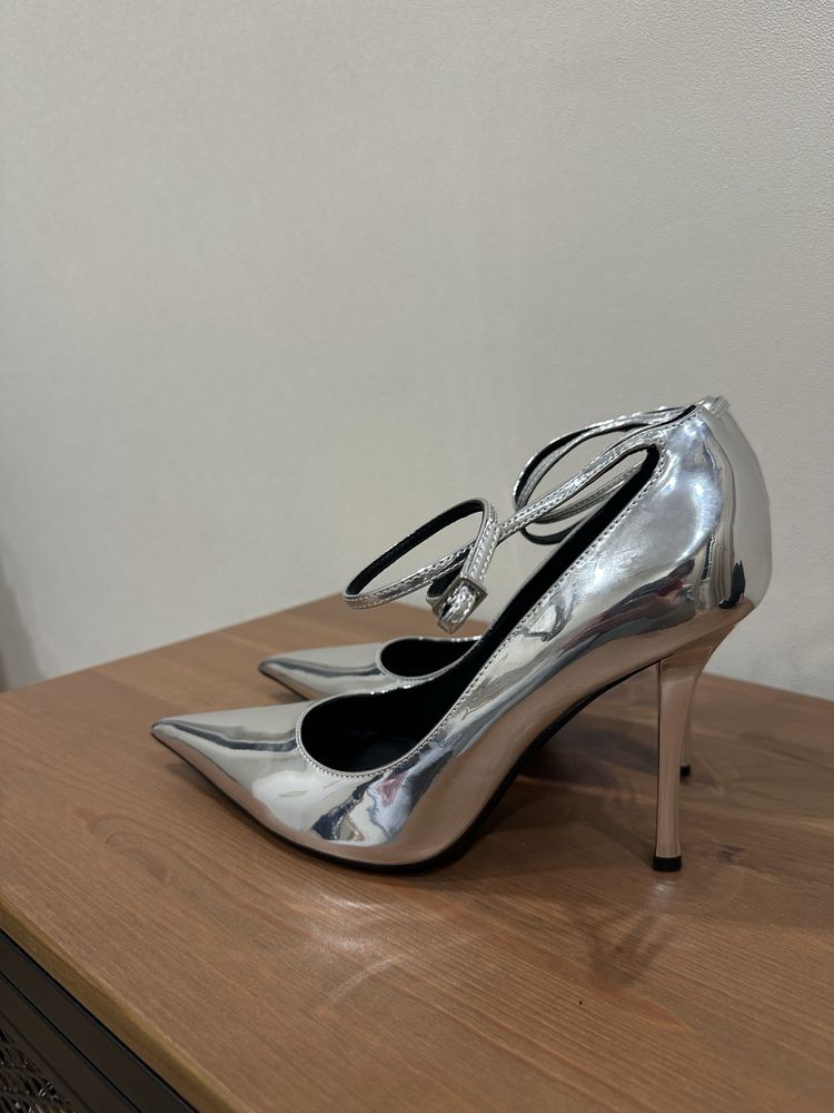 Продам туфли, 38 размер Zara