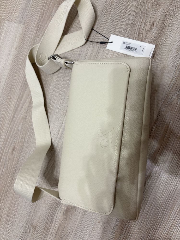 Сумка кроссбоди calvin klein