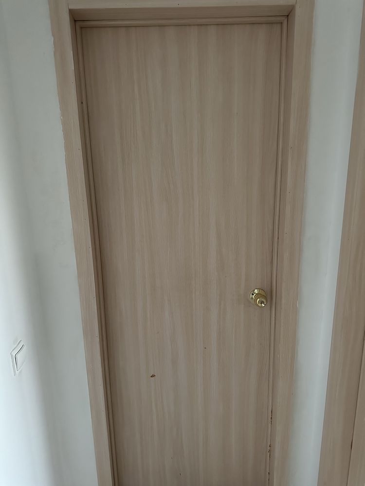Отдам даром межкомнатные двери Б/У