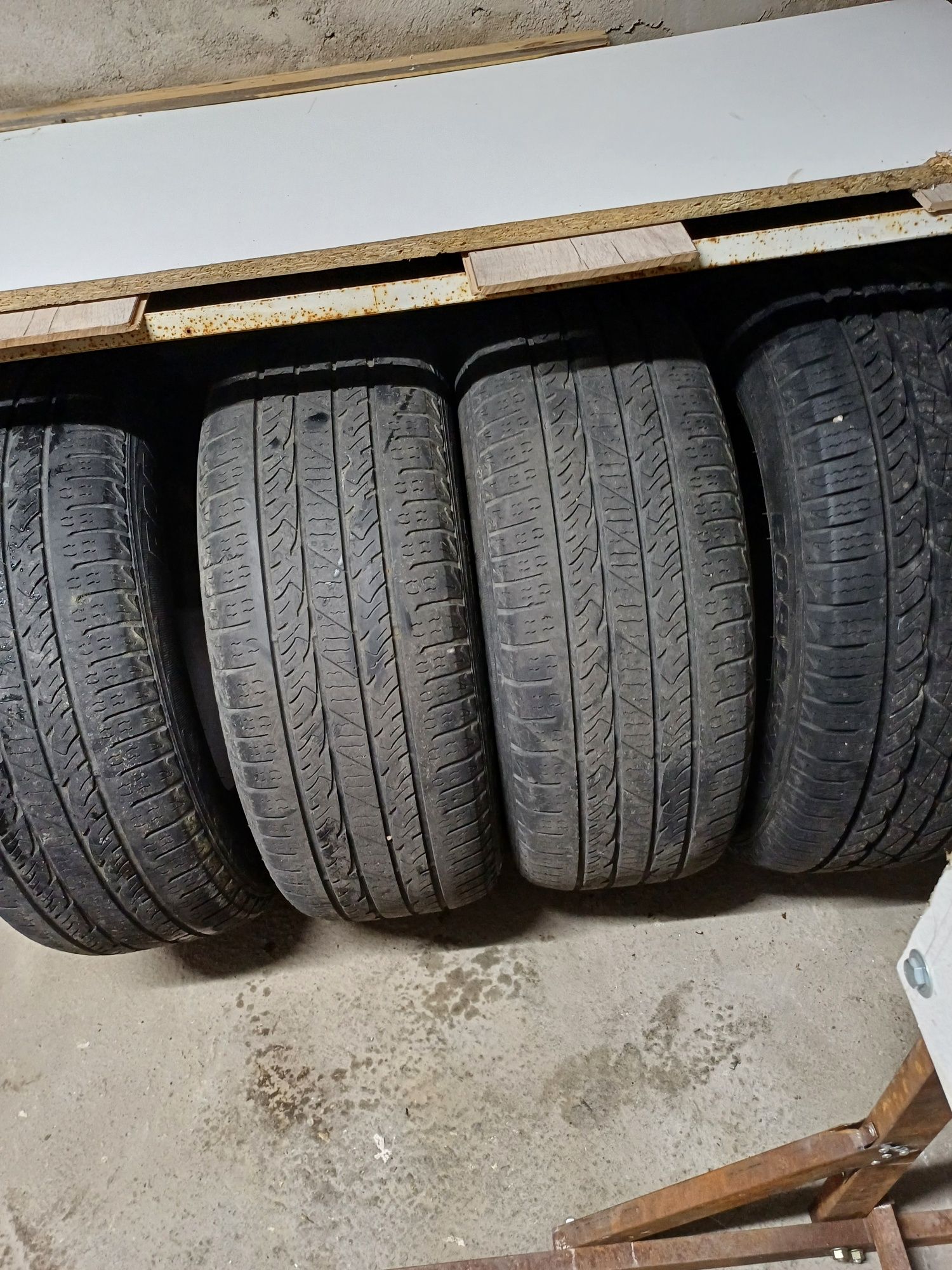 Продам летние шины