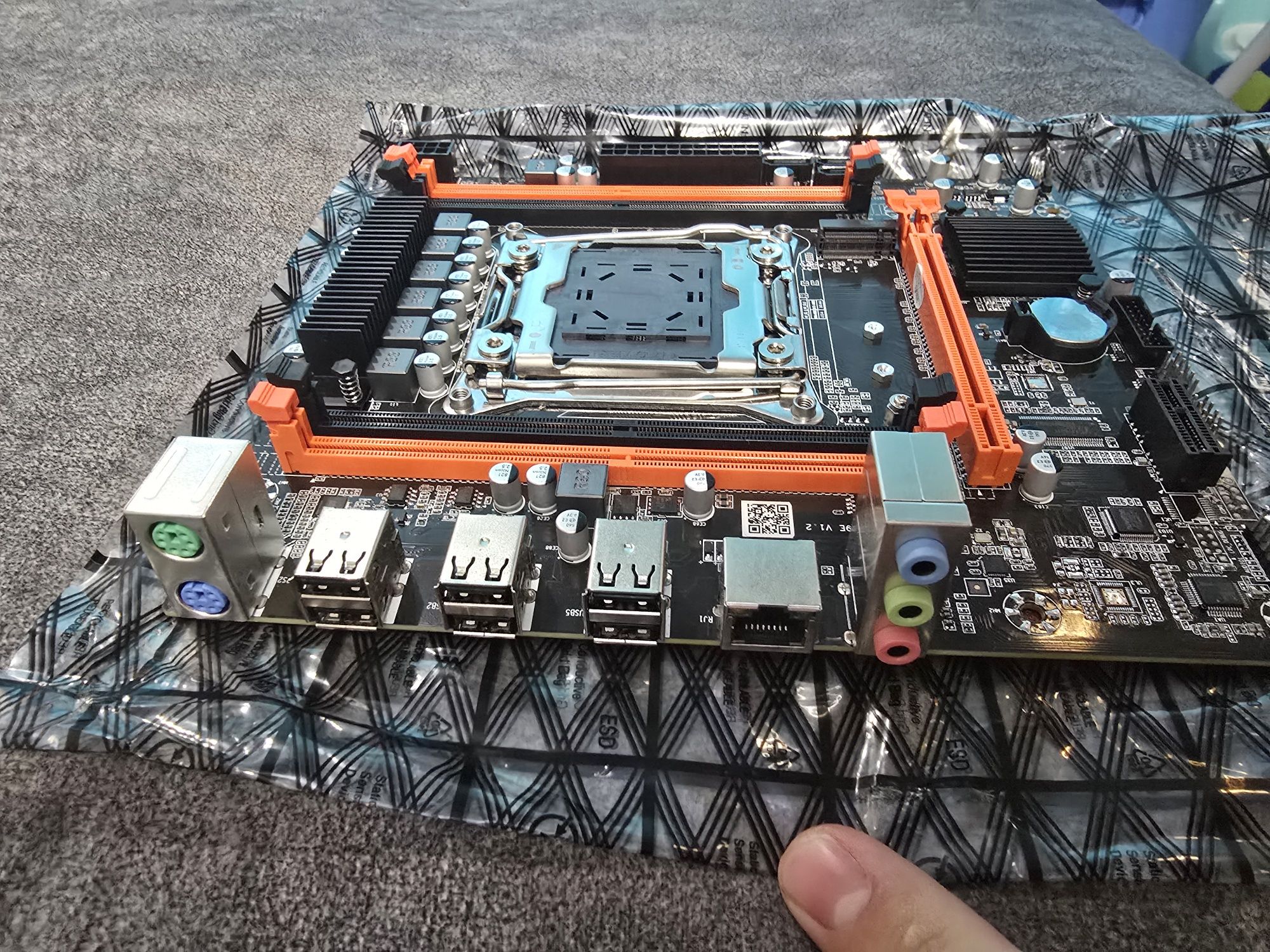 Atermiter x99 2680v4 8gb ddr4 2400 ecc