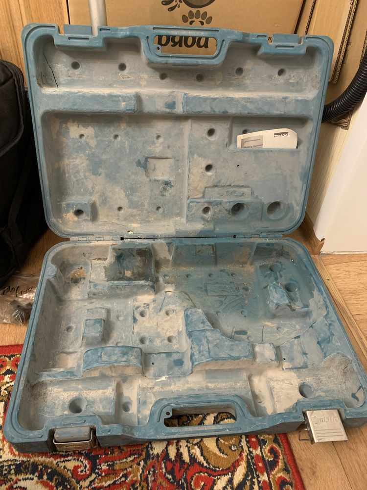 Кейс под перфоратор makita HR4002