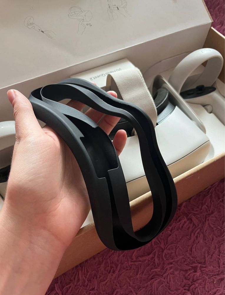 Продам очки виртуальной реальности Meta Quest 2 на 128 Гб