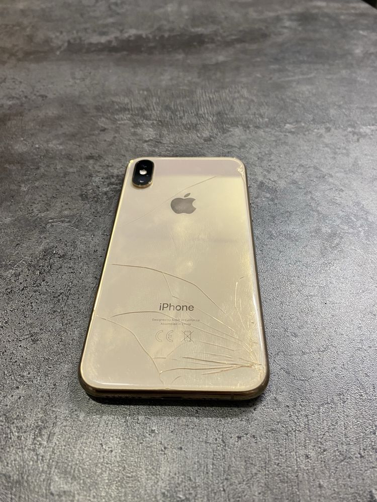 Iphone XS 256gb.