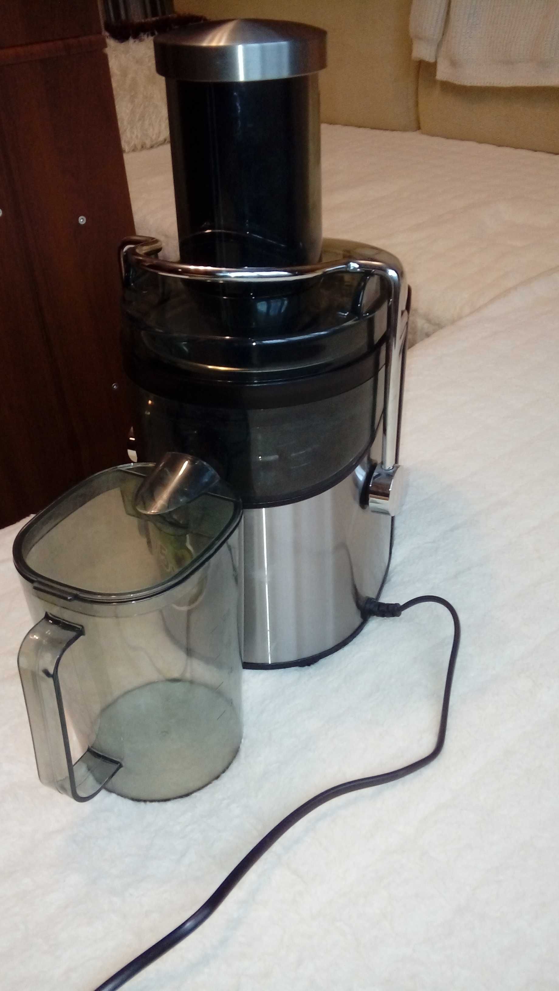 Соковыжималка CENTEK CT-1212