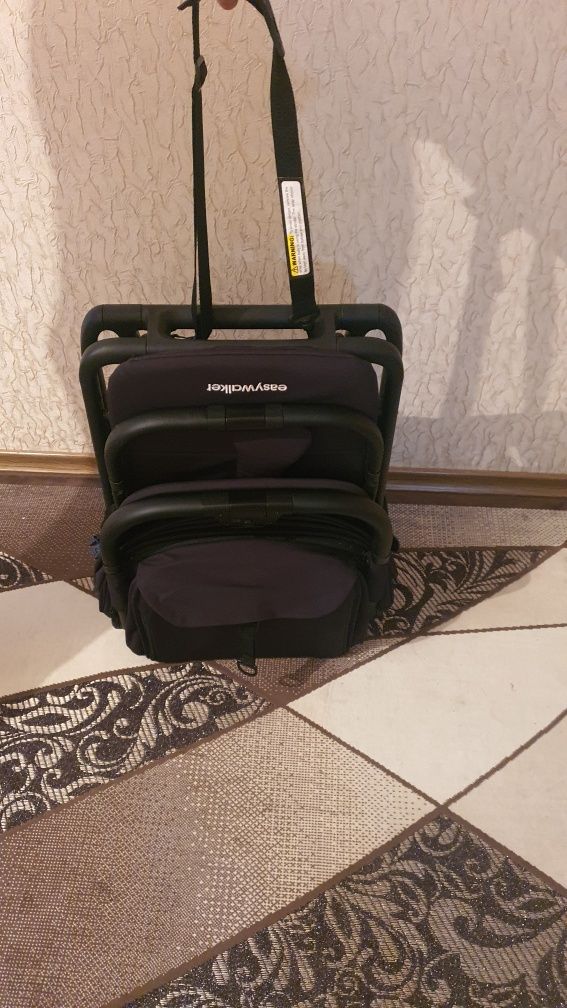 Продам коляску Easywalker