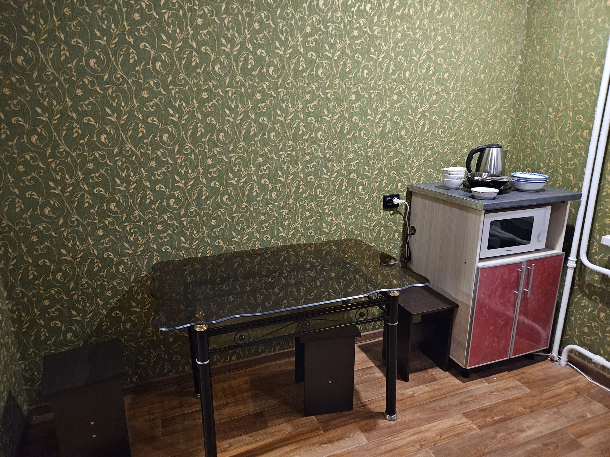 Ночь 8000, сутки, часы...