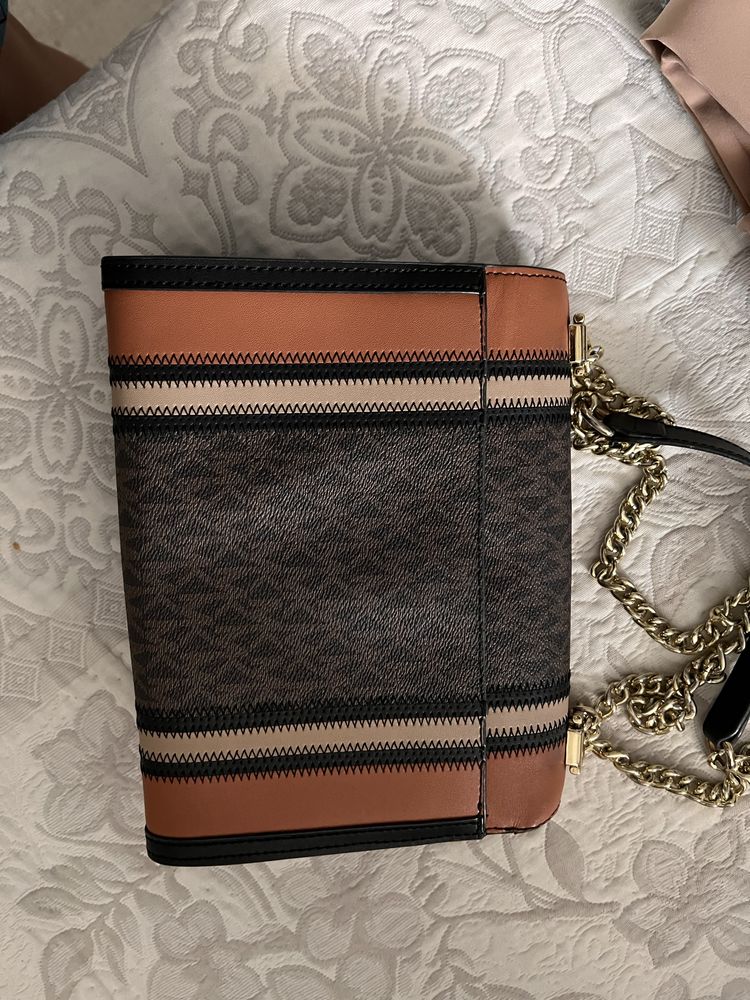 Сумка Michael Kors!