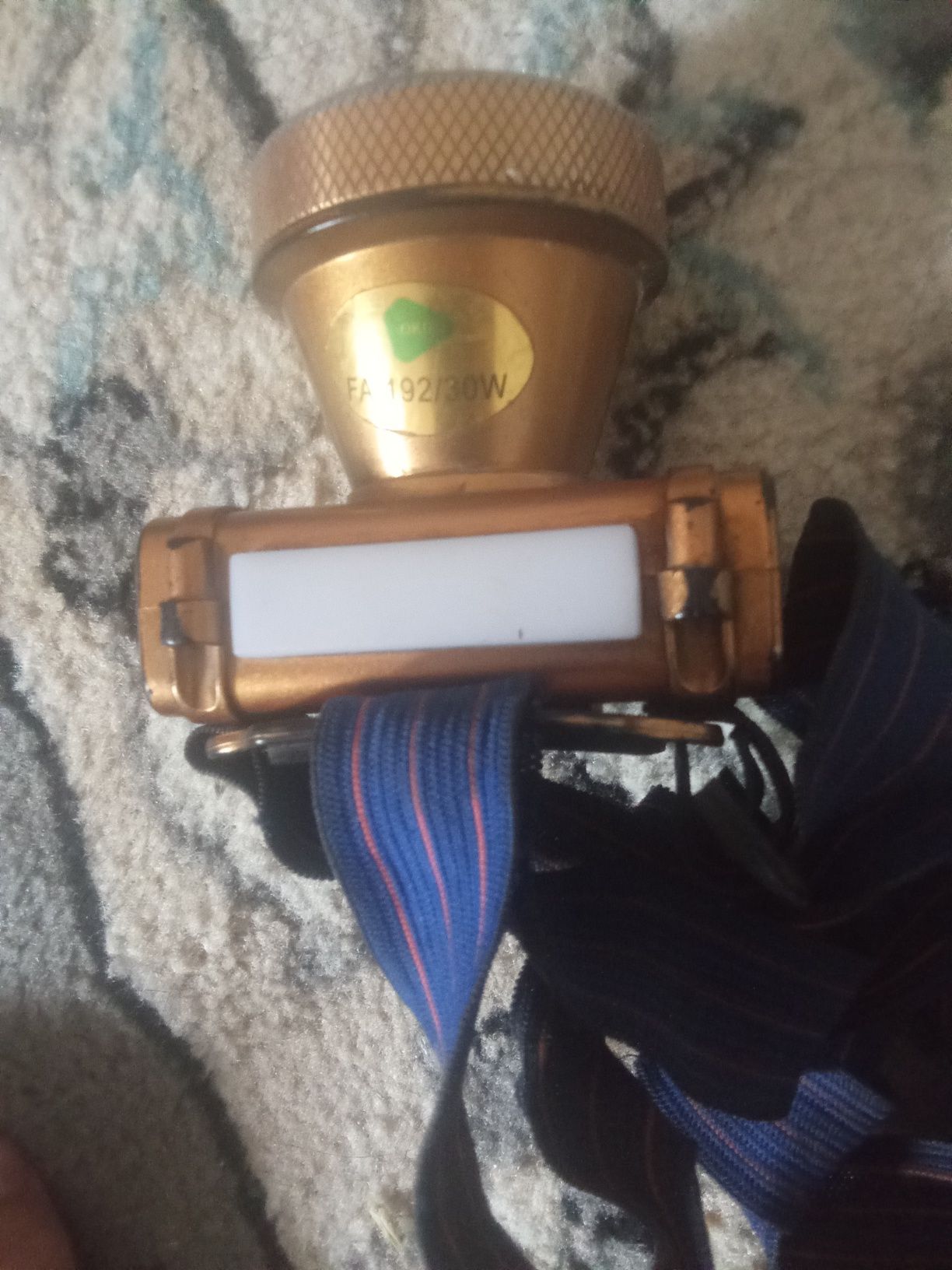 Продам фонарик тайпси