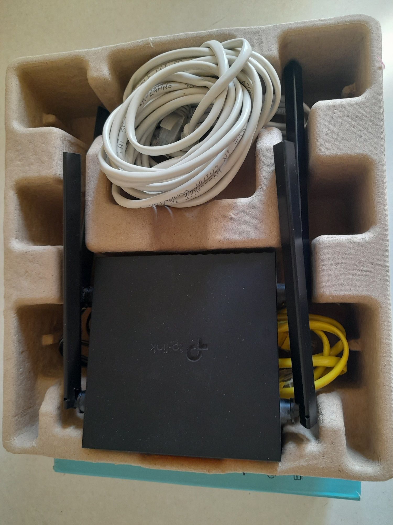 Wi Fi роутер Tp link