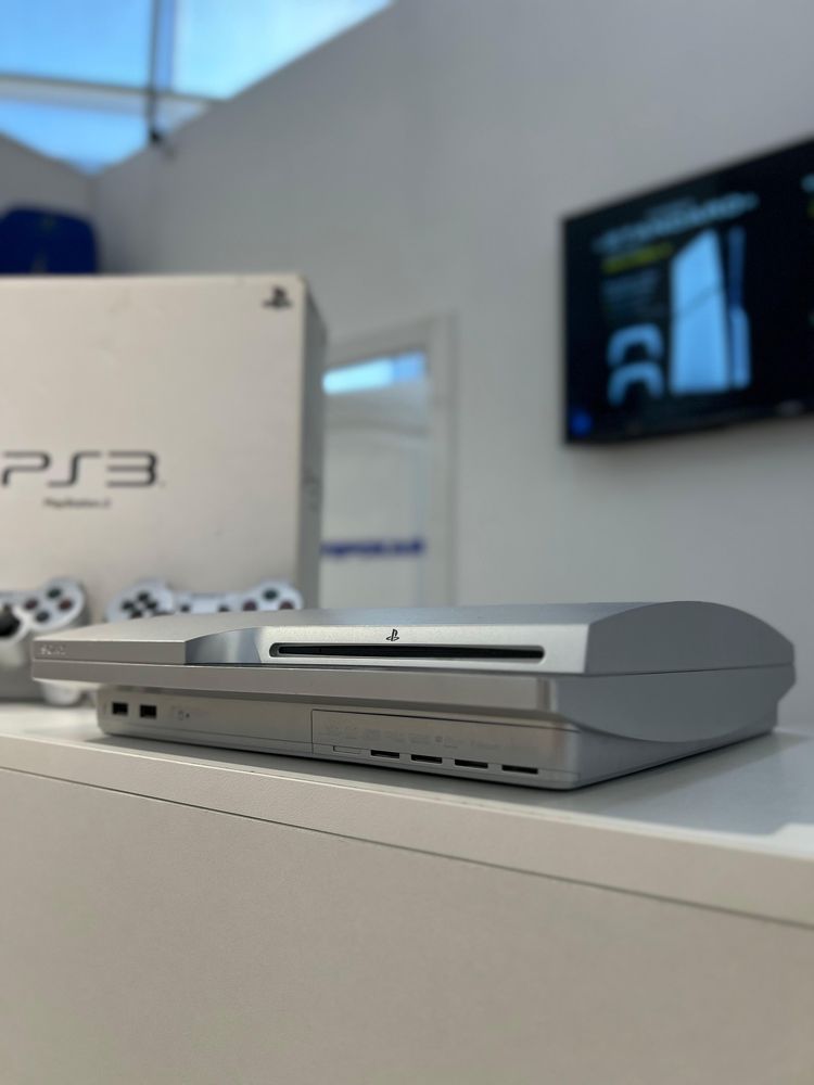 Playstation 3 в отличном состояние