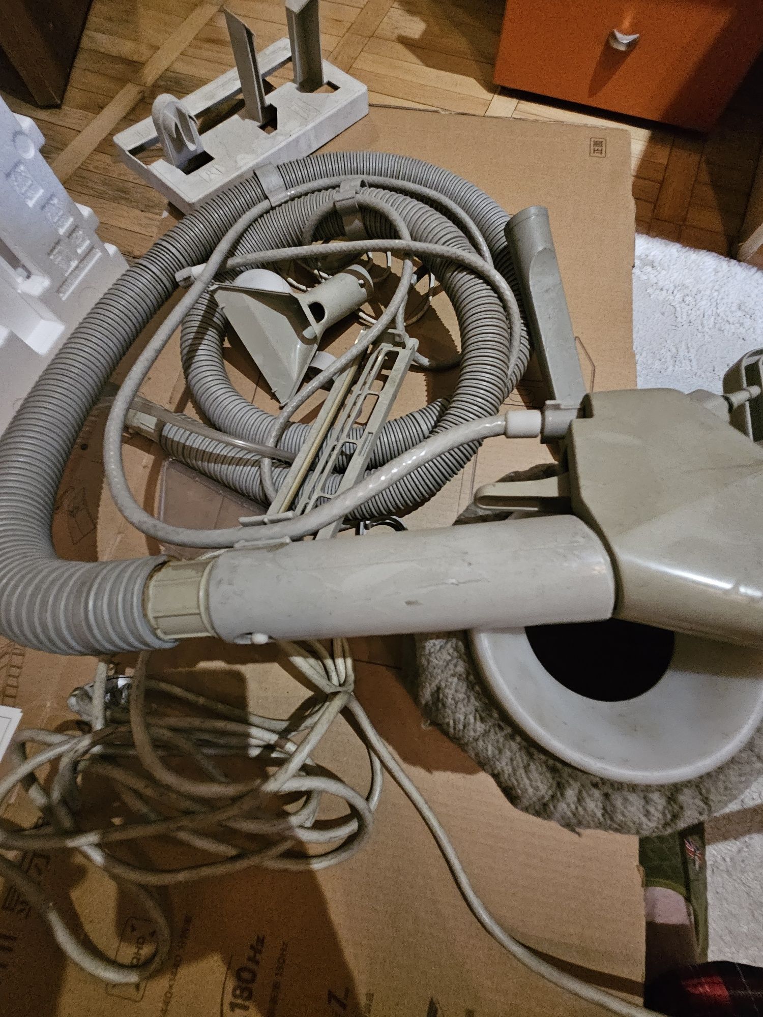 Пылесос американский моющий Bissell clean machine